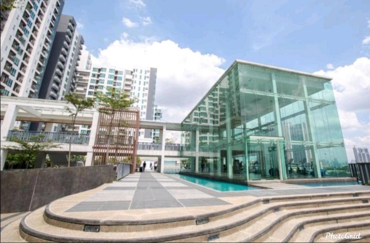 Cozy Suite Starbus! Zetapark! Above Shopping Mall! Free Wifi Free Parking Kuala Lumpur Esterno foto