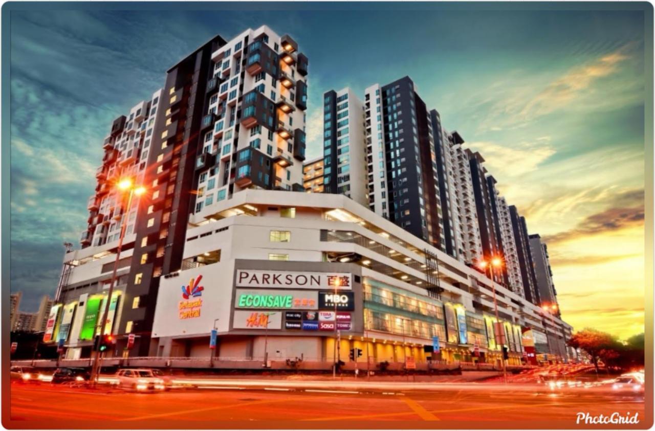 Cozy Suite Starbus! Zetapark! Above Shopping Mall! Free Wifi Free Parking Kuala Lumpur Esterno foto